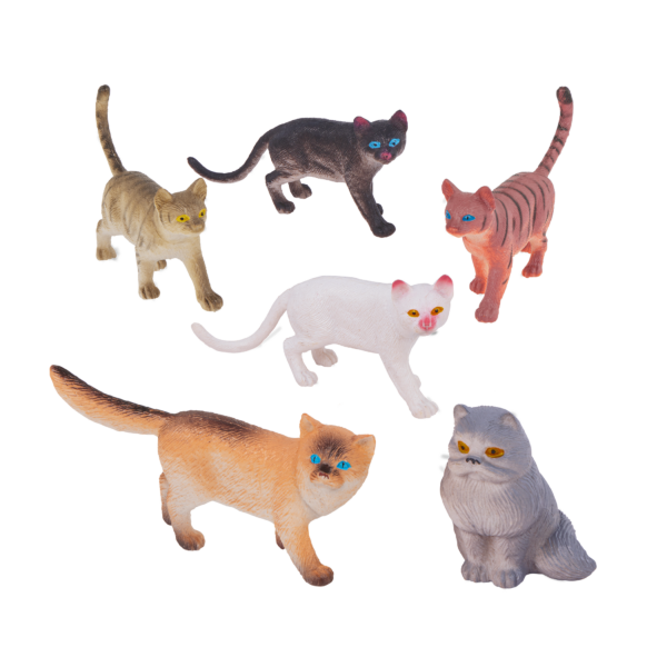 Cat figurines included in Dogs & Cats World Bucket