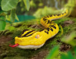 Remote control anaconda toy